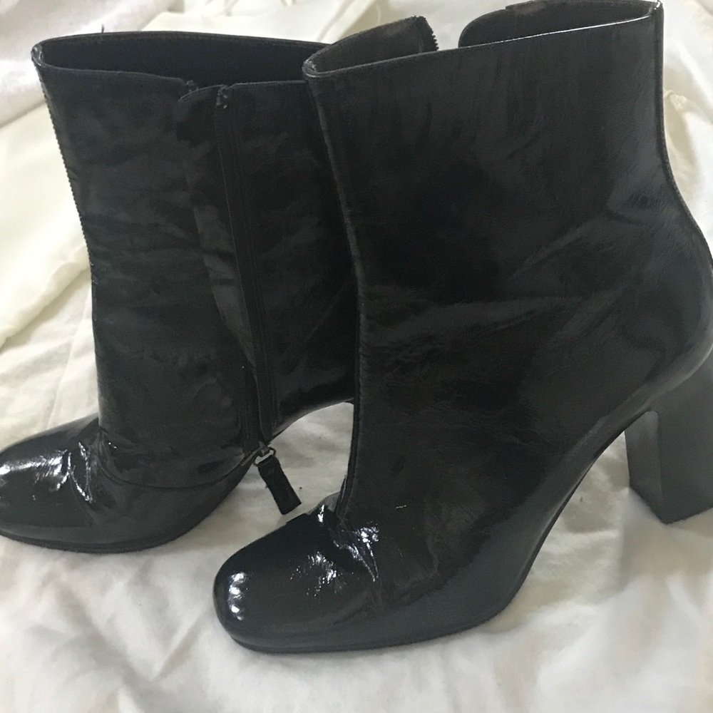Via Spiga heel booties